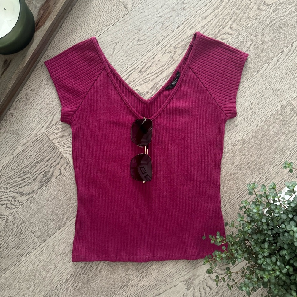 Guess cropped T